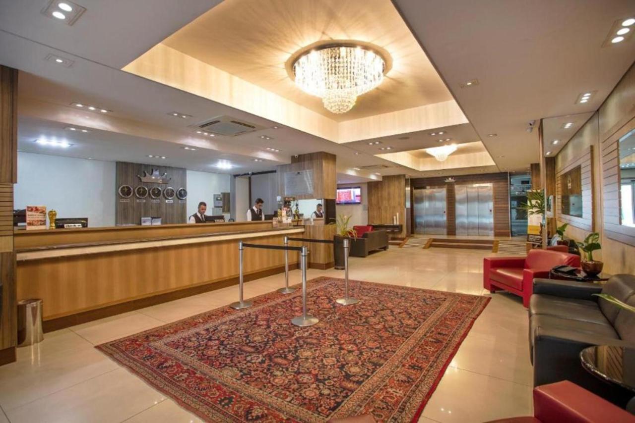 Summit Hotel Monaco Гуарульос Екстериор снимка