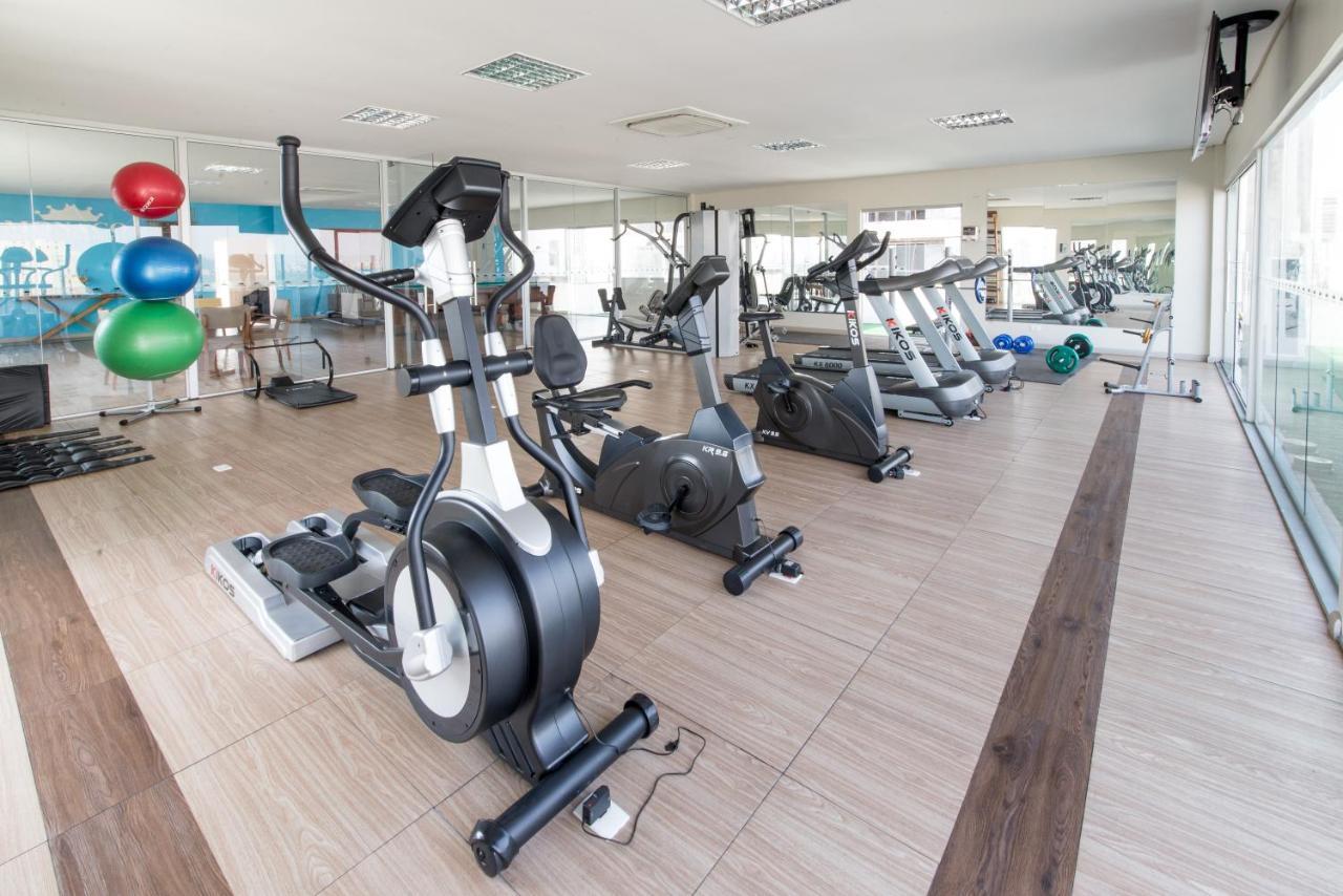 Summit Hotel Monaco Гуарульос Екстериор снимка