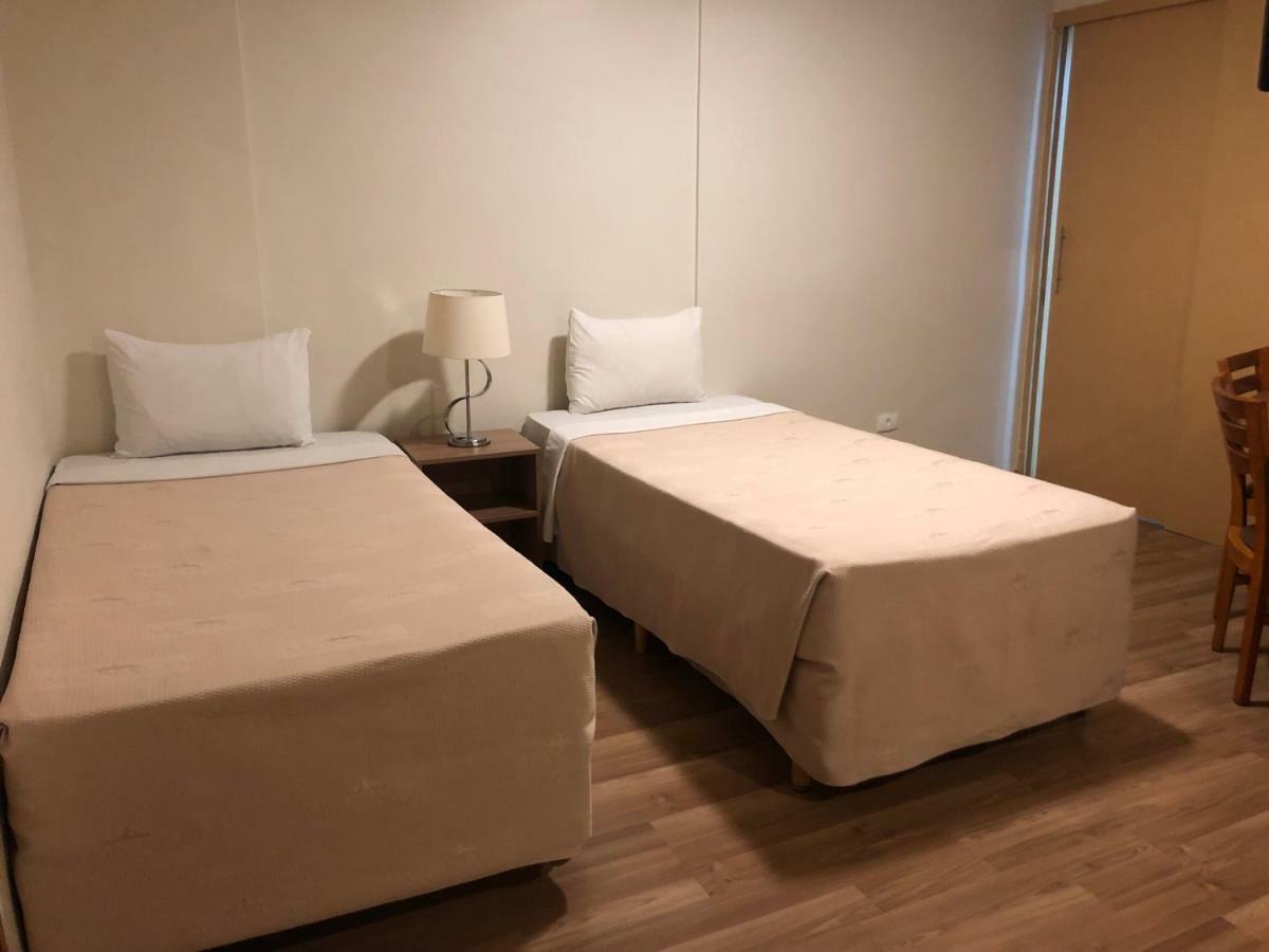 Summit Hotel Monaco Гуарульос Екстериор снимка
